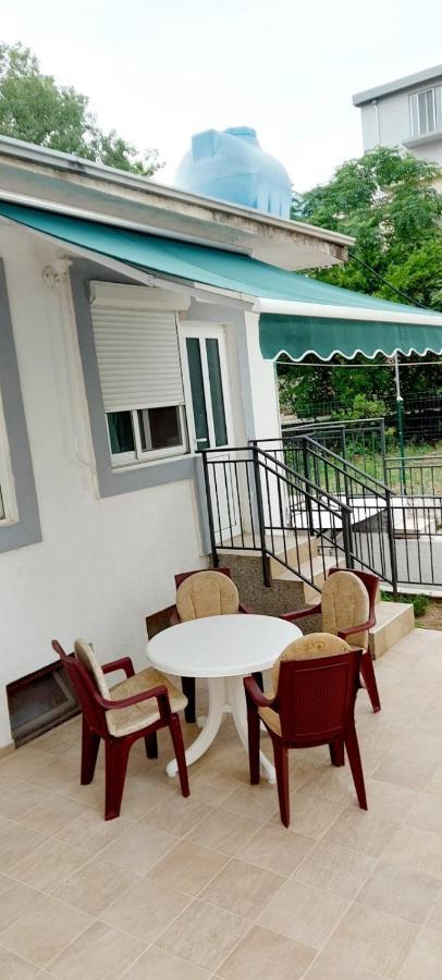 Apartments Radulovic Sutomore Exterior photo